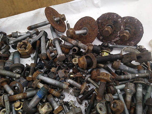 Saab 9-5 Dismantling Hardware Fasteners Bolts Nuts