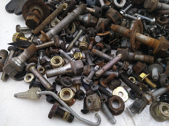 Saab 9-5 Dismantling Hardware Fasteners Bolts Nuts