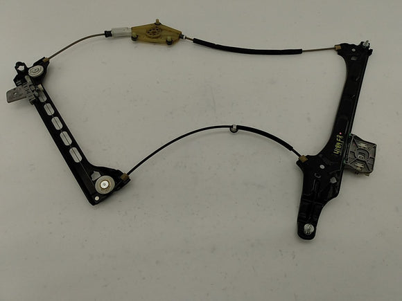 Audi TT Passenger Right Front Window Regulator