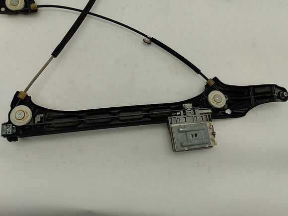 Audi TT Passenger Right Front Window Regulator