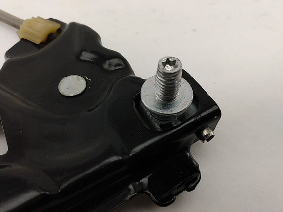 Audi TT Passenger Right Front Window Regulator