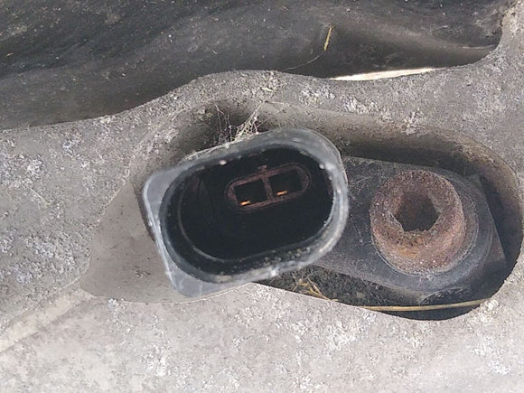 Audi TT Passenger Right Front Spindle Knuckle Hub