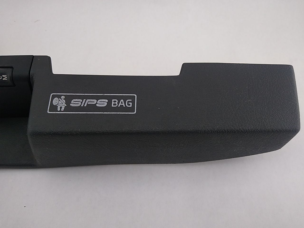 Volvo 850 Pair Of Front Seat Side Trim With Control Switch