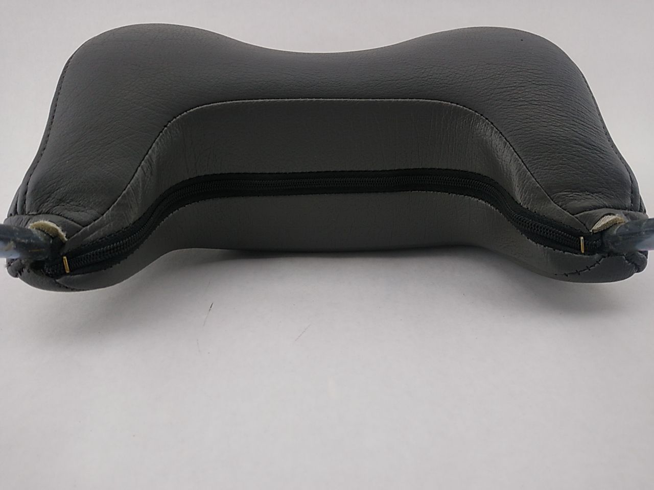 Volvo 850 Pair Of Front Headrests