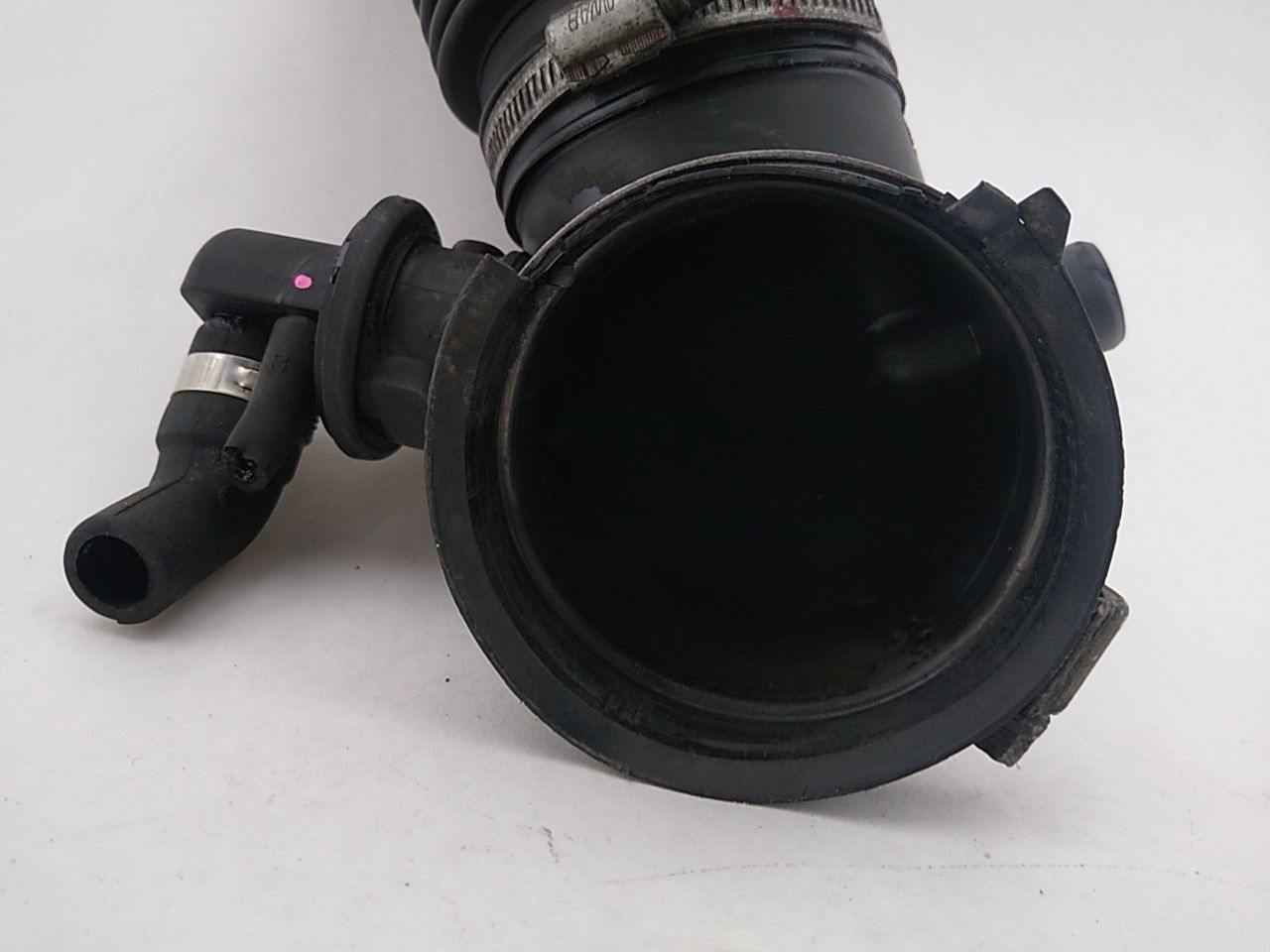 Volvo 850 Air Intake Hose Tube
