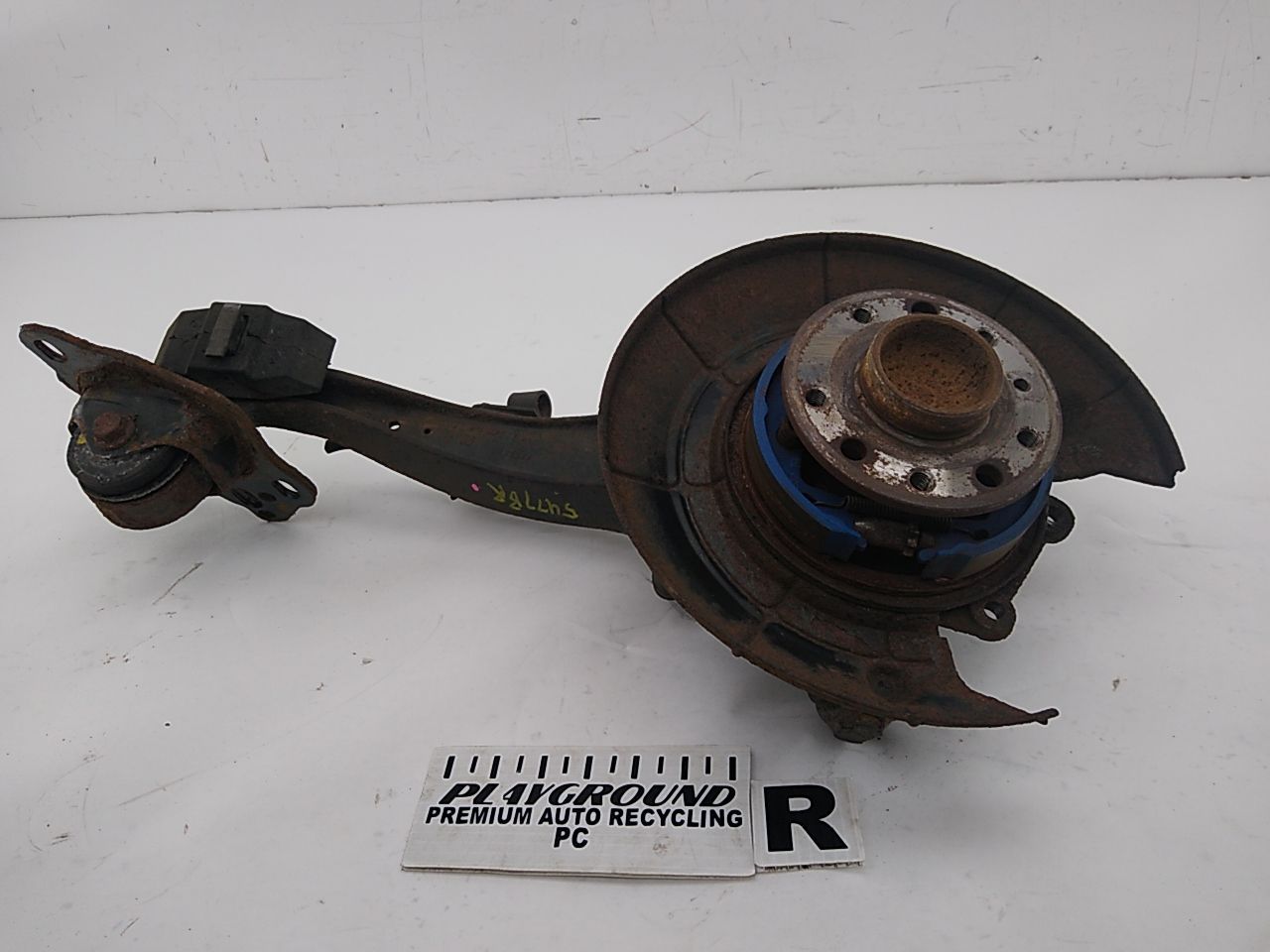 Saab 9-5 Passenger Right Rear Spindle Knuckle Hub