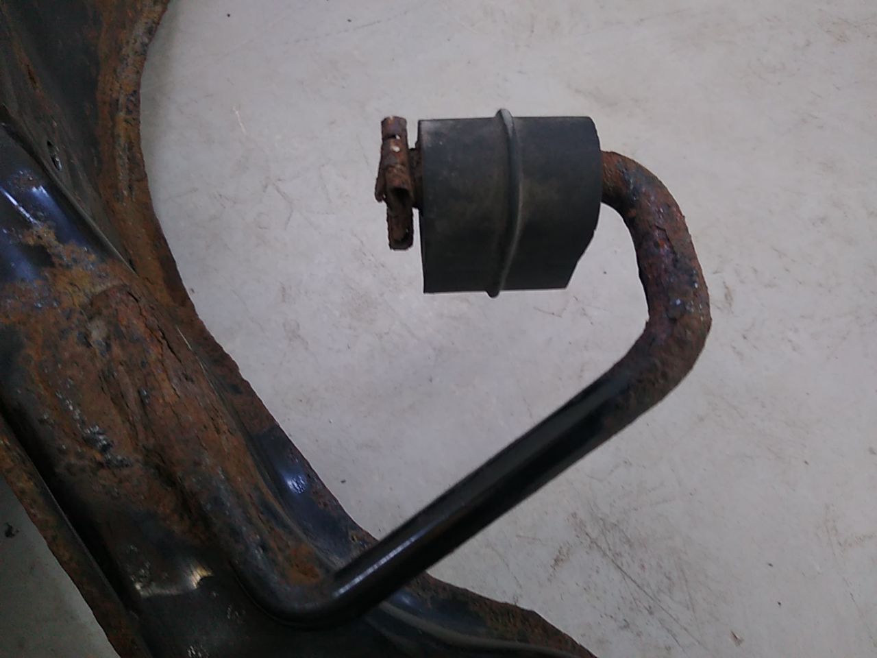 Saab 9-5 Rear Crossmember Subframe