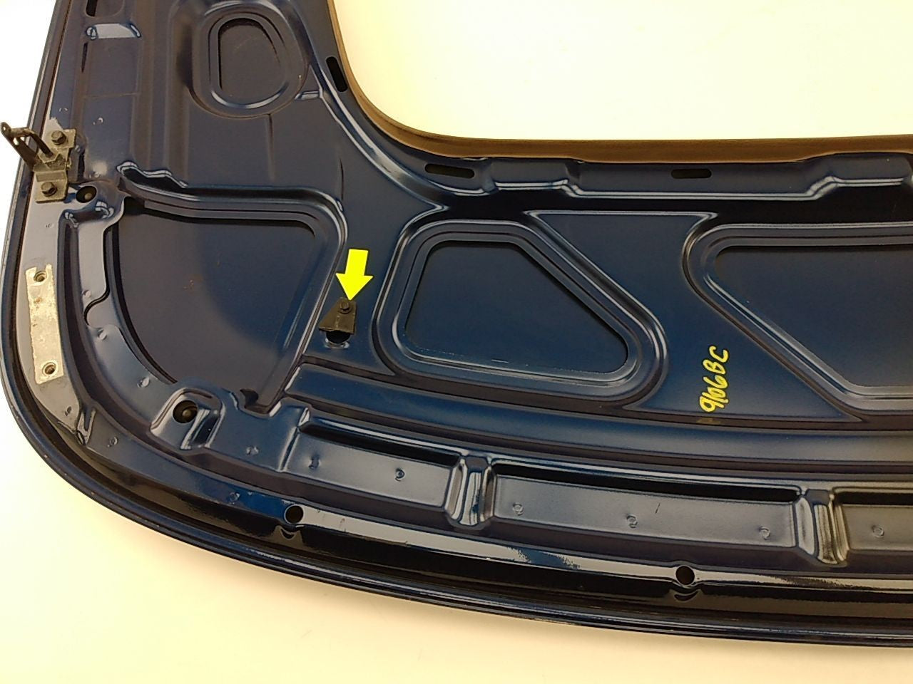 BMW 323i Rear Convertible Top Tonneau Cover