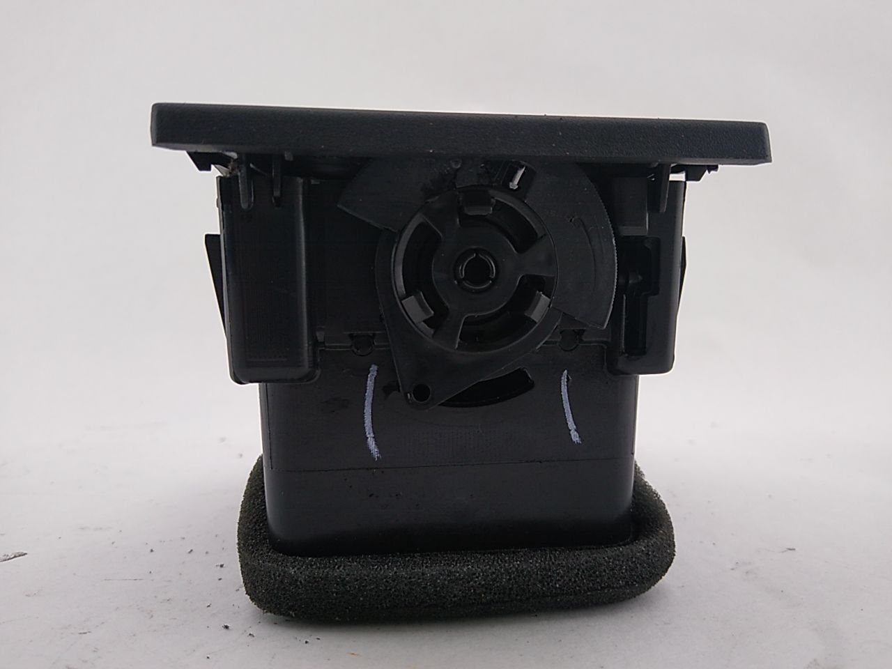 Dodge Charger Pair Of Dashboard Air Vents