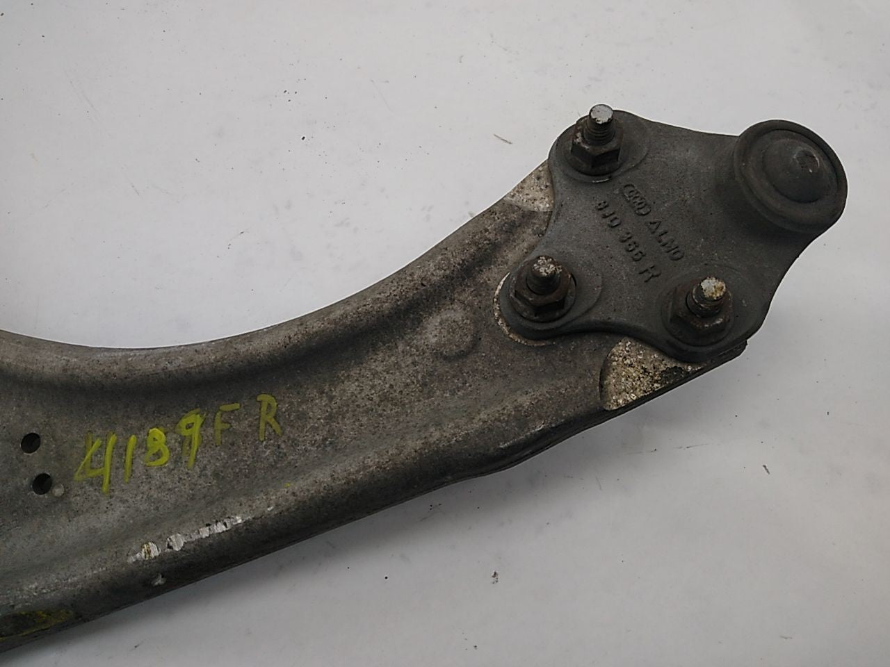 Audi TT Pair Of Front Lower Control Arms