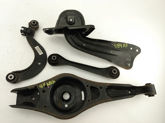 Audi TT Set Of Rear Right Control Arms