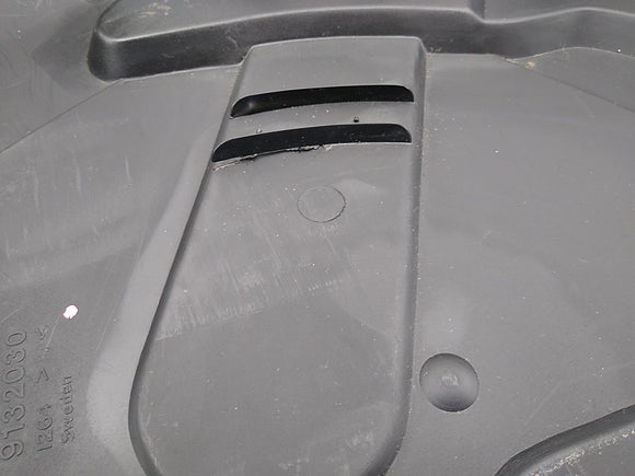 Volvo 850 Spare Tire Housing