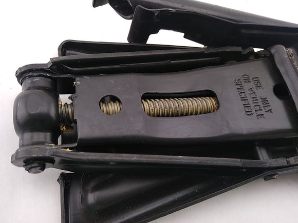 Chevrolet Camaro Vehicle Jack & Trim Cover