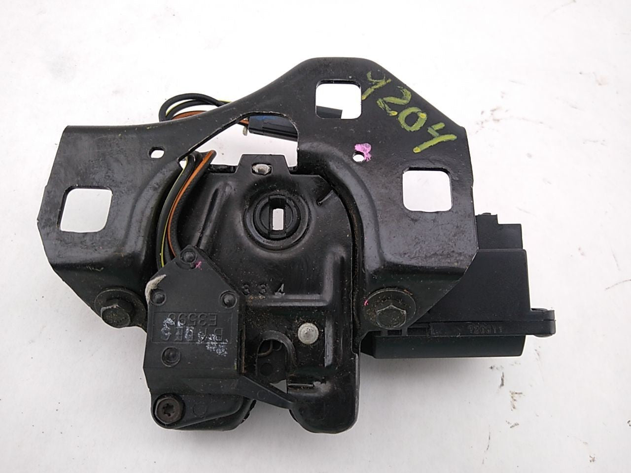 Chevrolet Camaro Trunk Lock Actuator