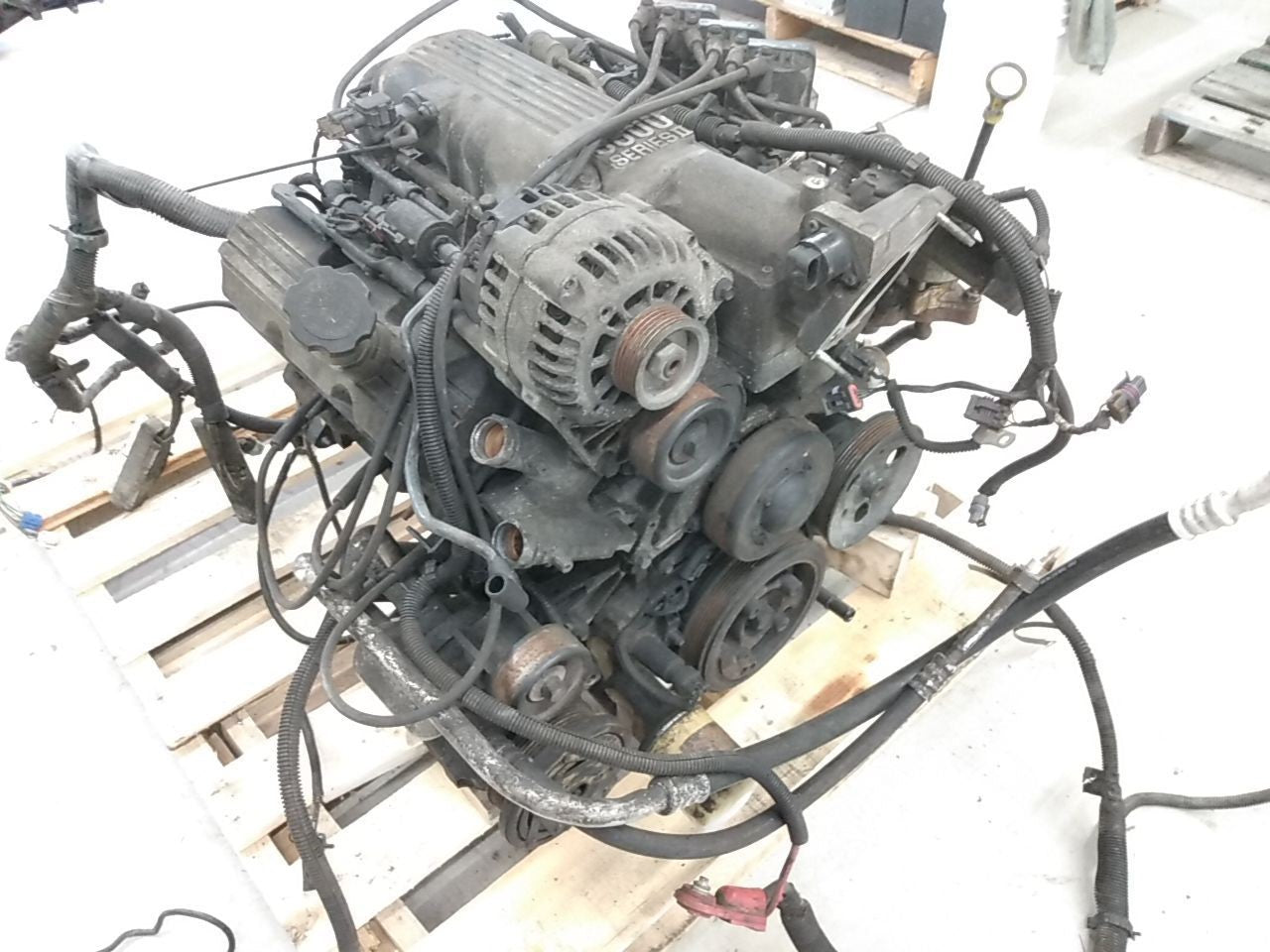 Chevrolet Camaro Engine Assembly With Accessories - 0