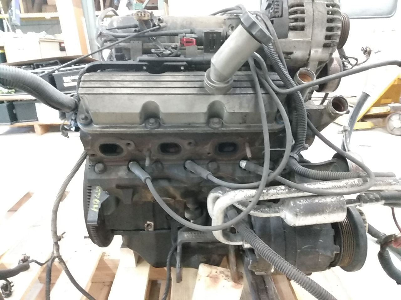 Chevrolet Camaro Engine Assembly With Accessories