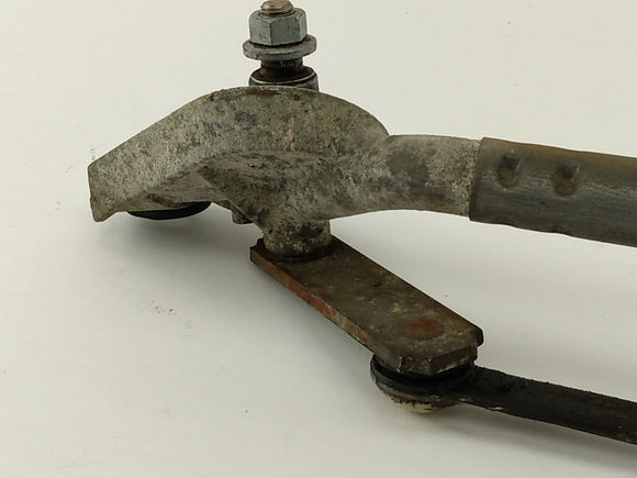 Dodge Charger Front Windshield Wiper Transmission And Motor