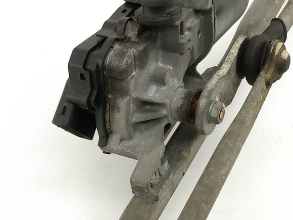 Dodge Charger Front Windshield Wiper Transmission And Motor