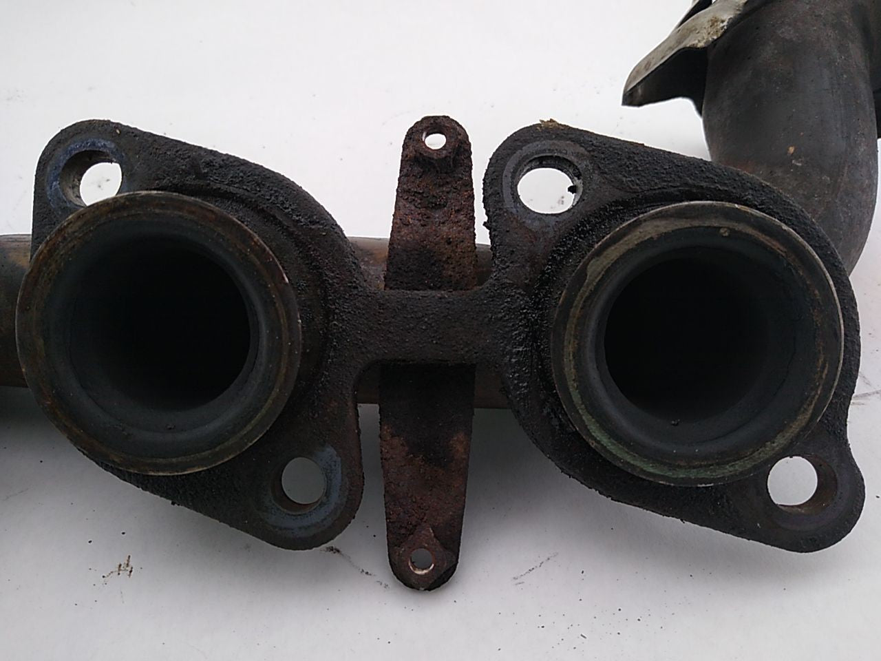 Lexus SC430 Pair Of Engine Exhaust Manifolds