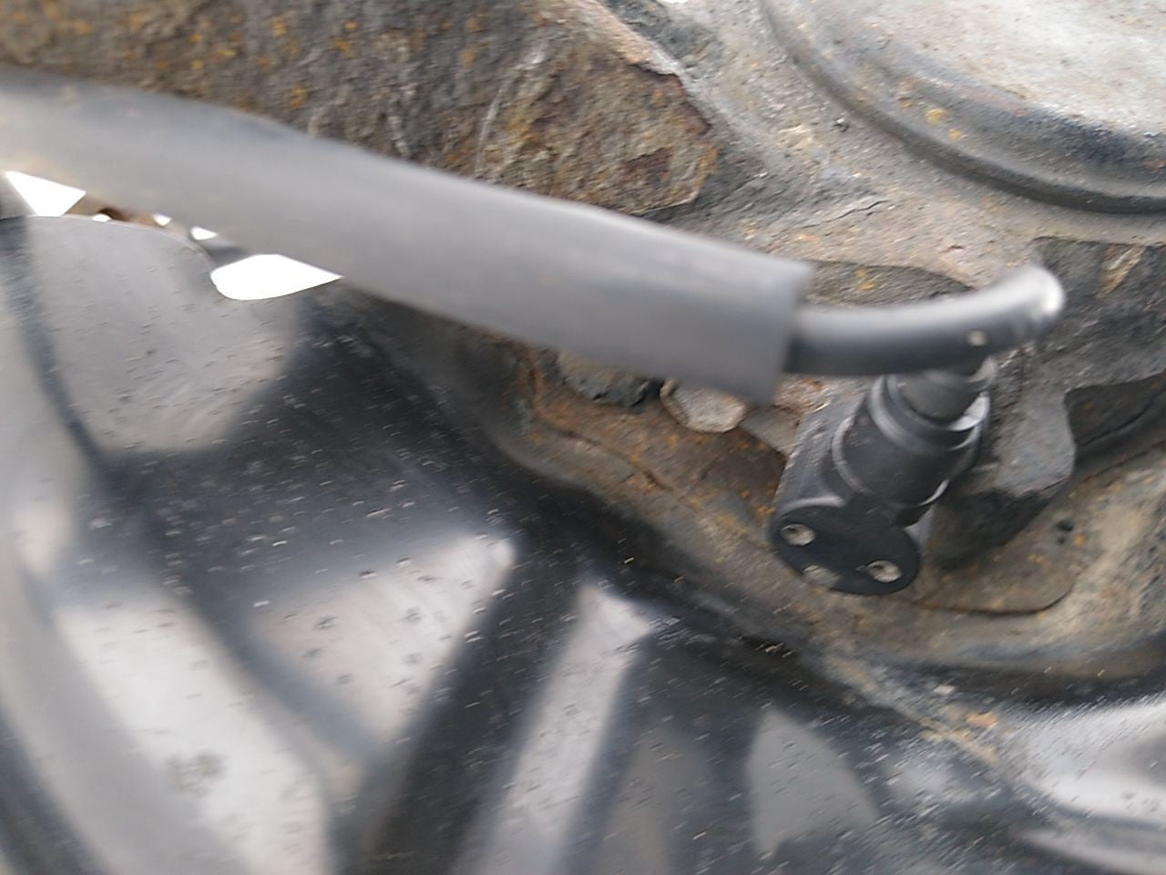 Lexus SC430 Passenger Right Front Spindle Knuckle Hub