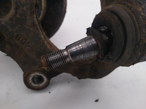 Dodge Charger Driver Left Front Spindle Knuckle Hub