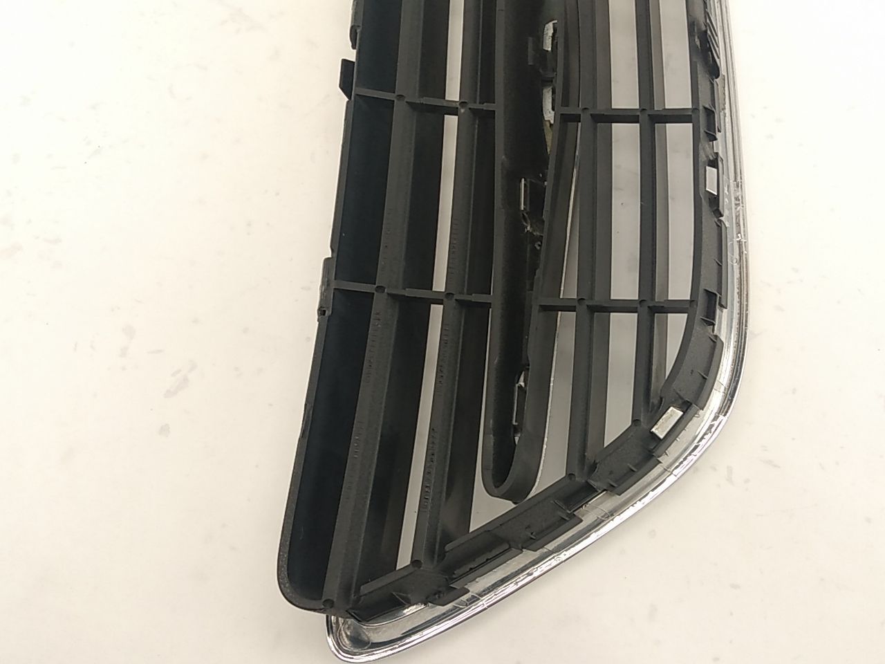 Saab 9-3 Front Center Grille