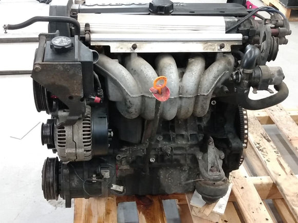 Volvo 850 Engine Assembly