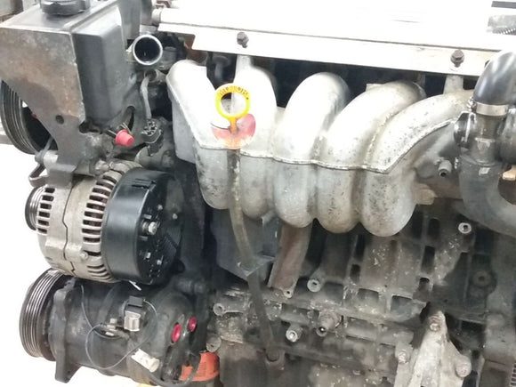 Volvo 850 Engine Assembly