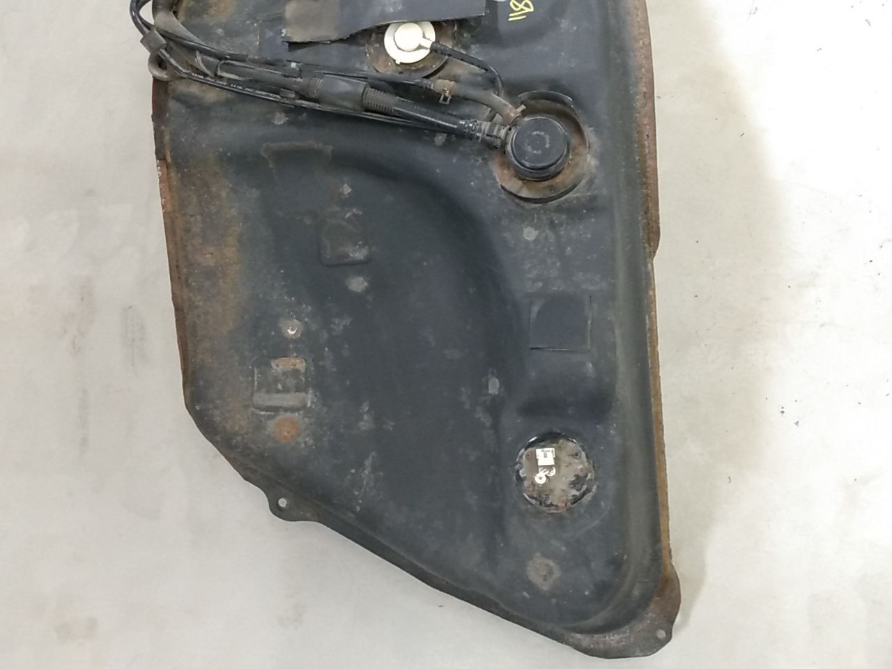 Lexus SC430 Fuel Gas Tank | Playground PAR