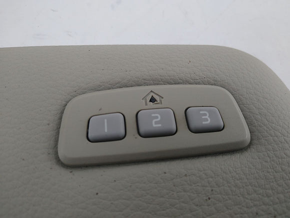 Volvo V70 Pair Of Sun Visors