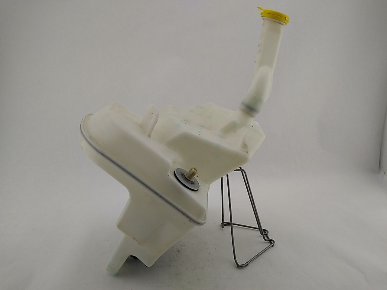 Saab 9-3 Windshield Washer Reservoir