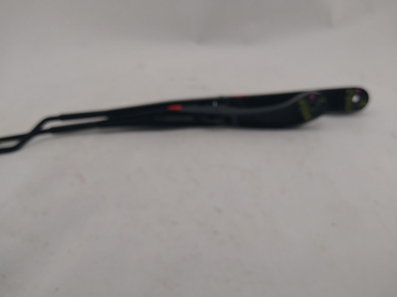 Saab 9-3 Pair Of Windshield Wiper Arms
