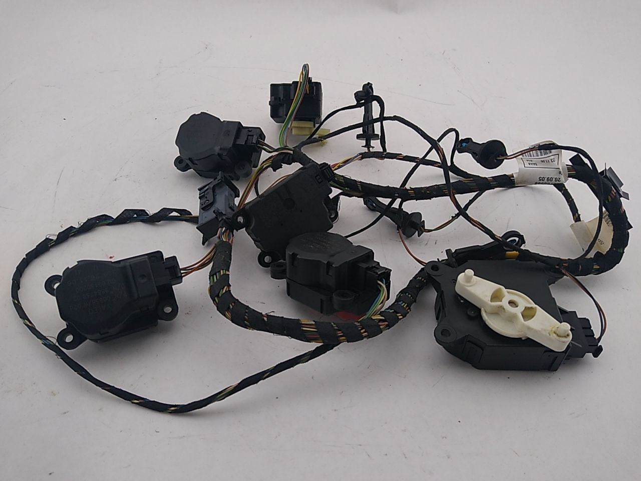 Saab 9-3 Set Of 6 AC Air Vent Flap Actuator - 0