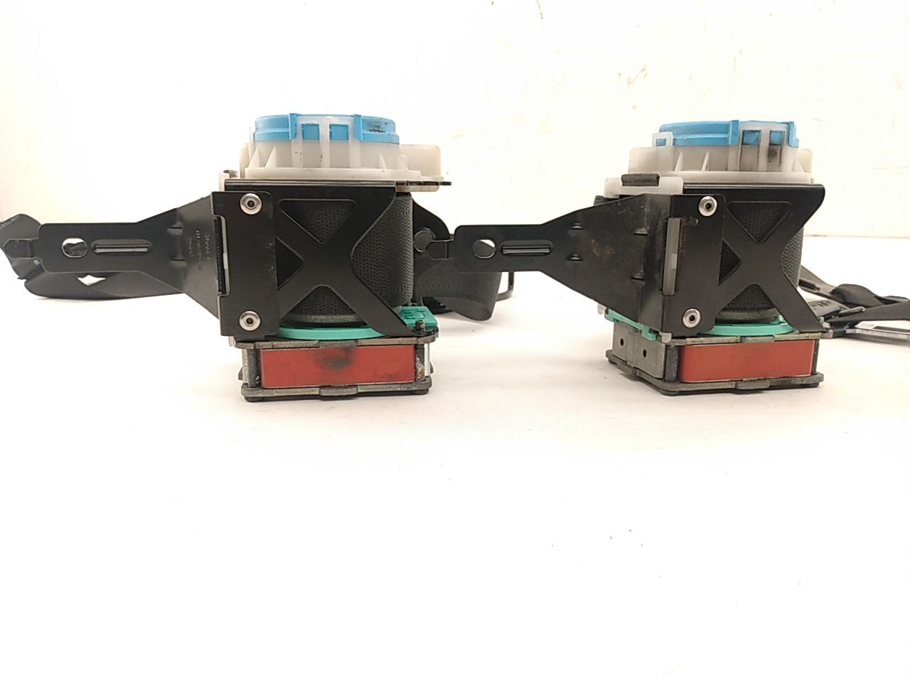Saab 9-3 Pair Of Front Seat Belt Retractors
