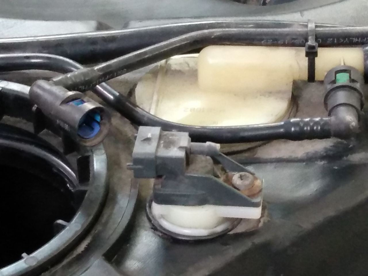 Saab 9-5 Fuel Gas Tank