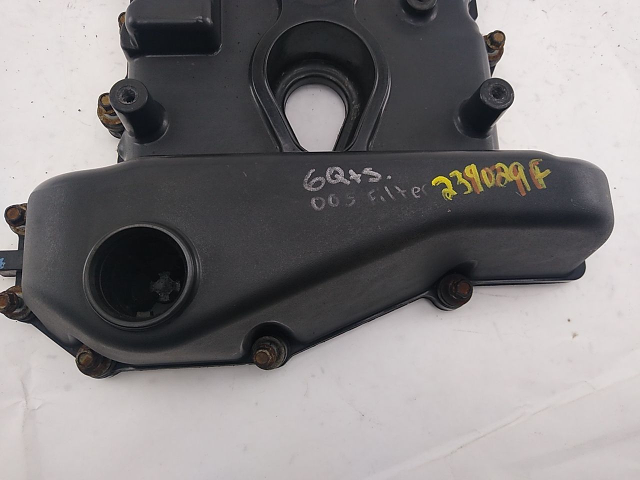 Hummer H3 Engine Valve Cover