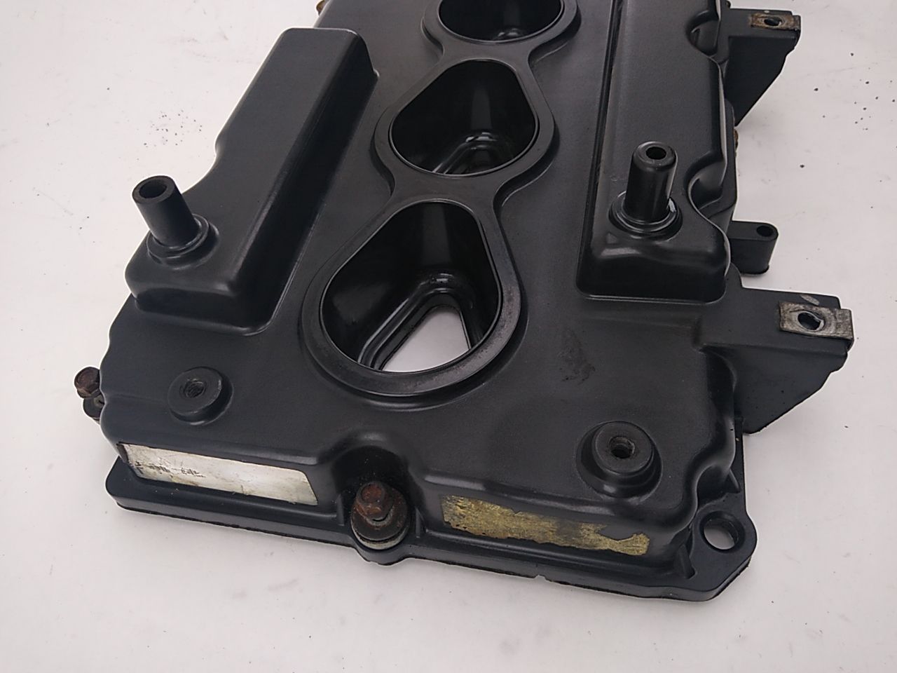Hummer H3 Engine Valve Cover