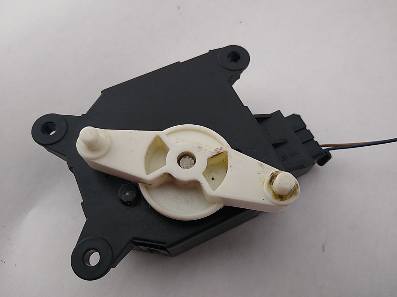 Saab 9-3 Set Of 6 AC Air Vent Flap Actuators