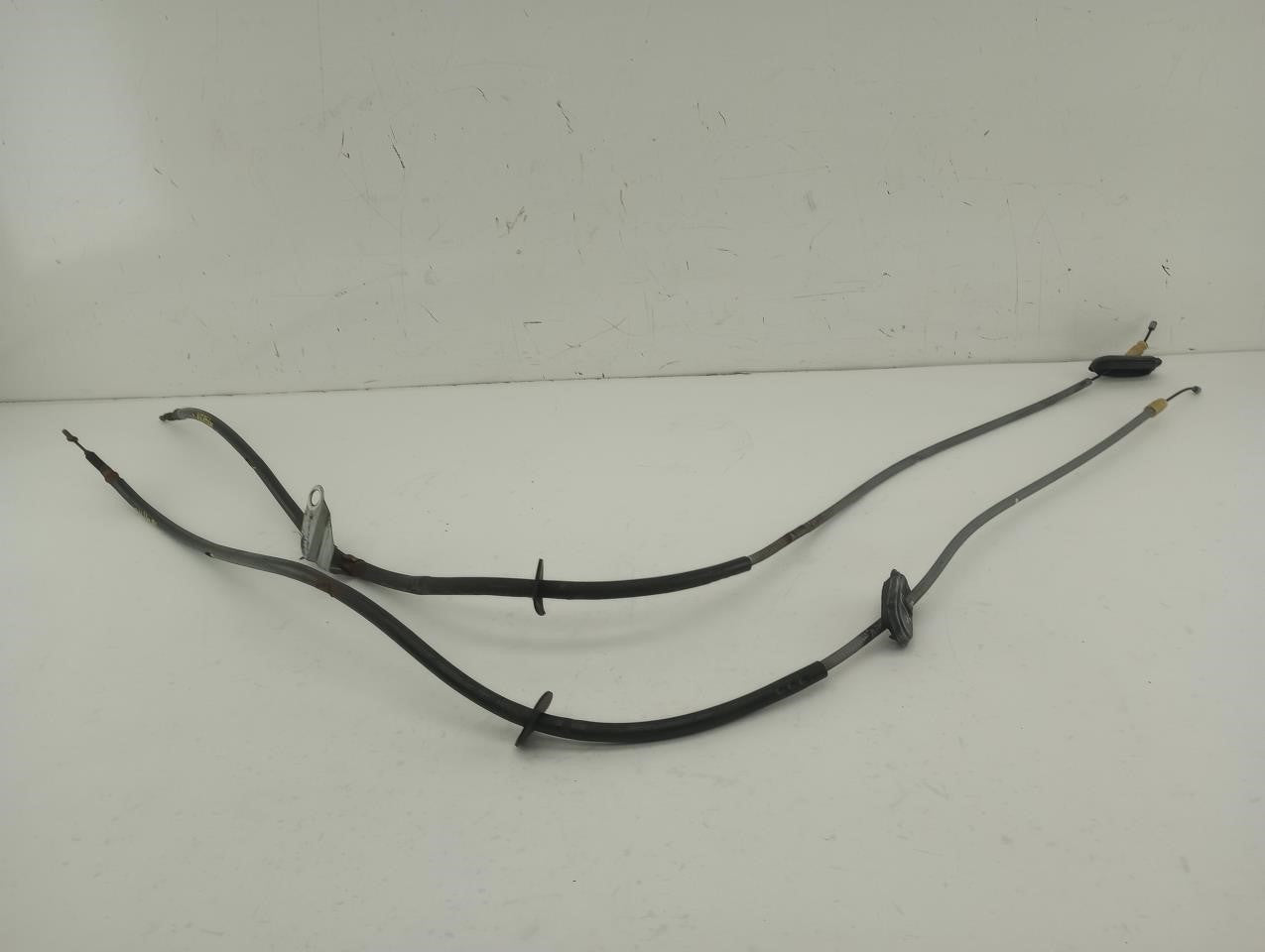Saab 9-3 Pair Of Rear Emergency Brake Cables - 0