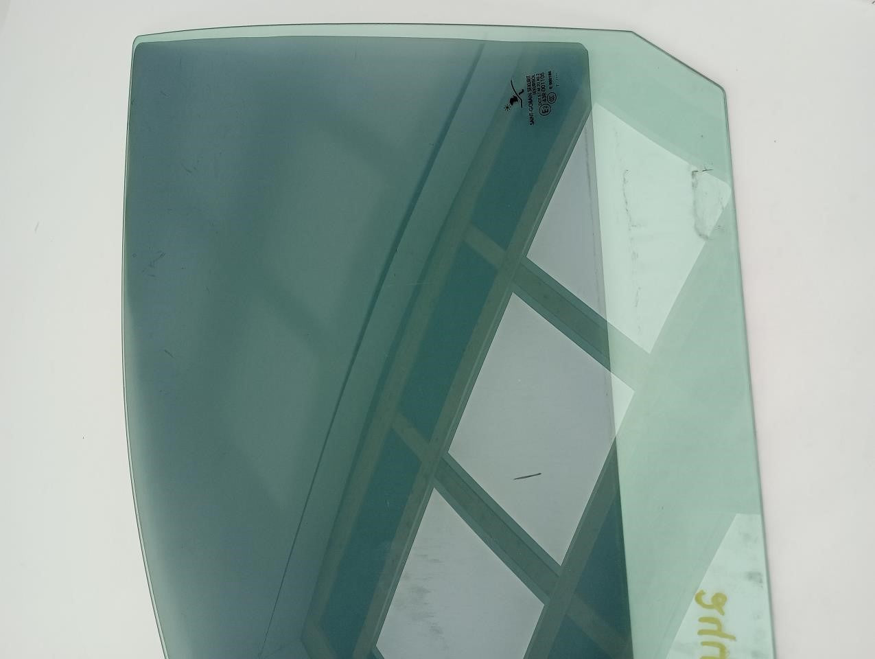 Saab 9-3 Driver Left Front Door Window Glass