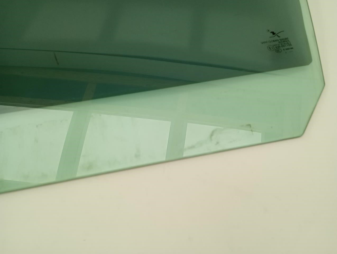 Saab 9-3 Driver Left Front Door Window Glass