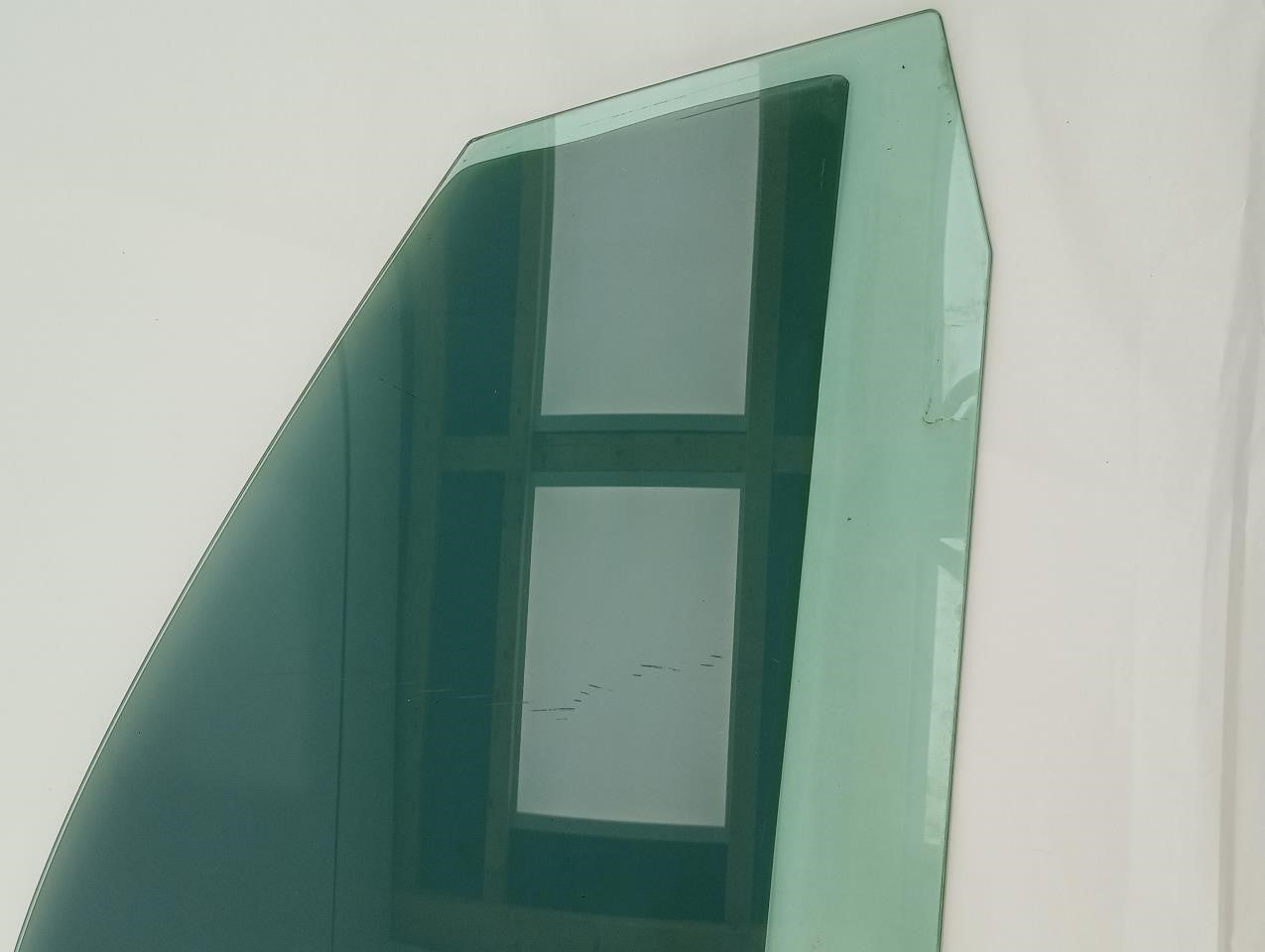 Saab 9-3 Passenger Right Front Door Window Glass