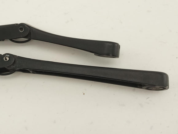 Saab 9-3 Pair Of Windshield Wiper Arms