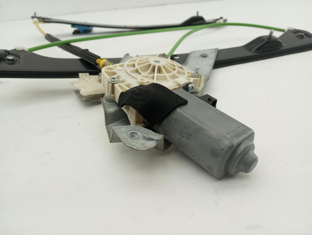 Saab 9-3 Passenger Right Front Door Window Regulator