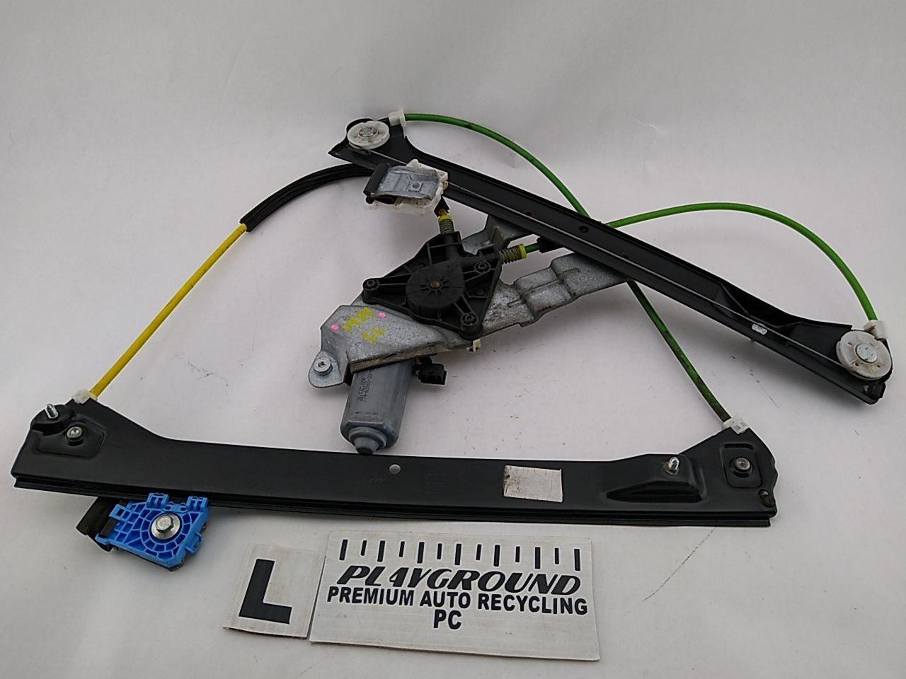 Saab 9-3 Driver Left Front Door Window Regulator