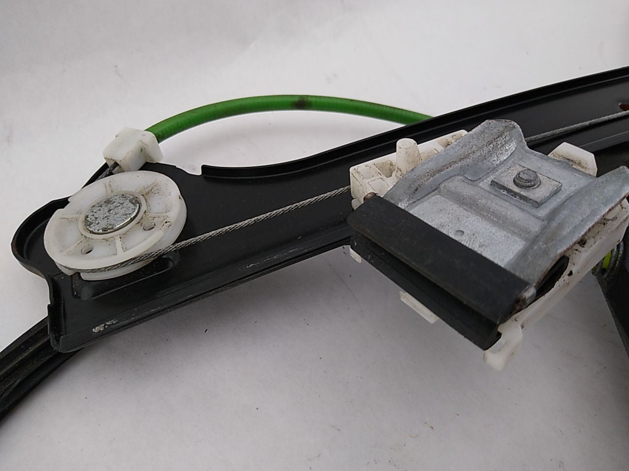 Saab 9-3 Driver Left Front Door Window Regulator