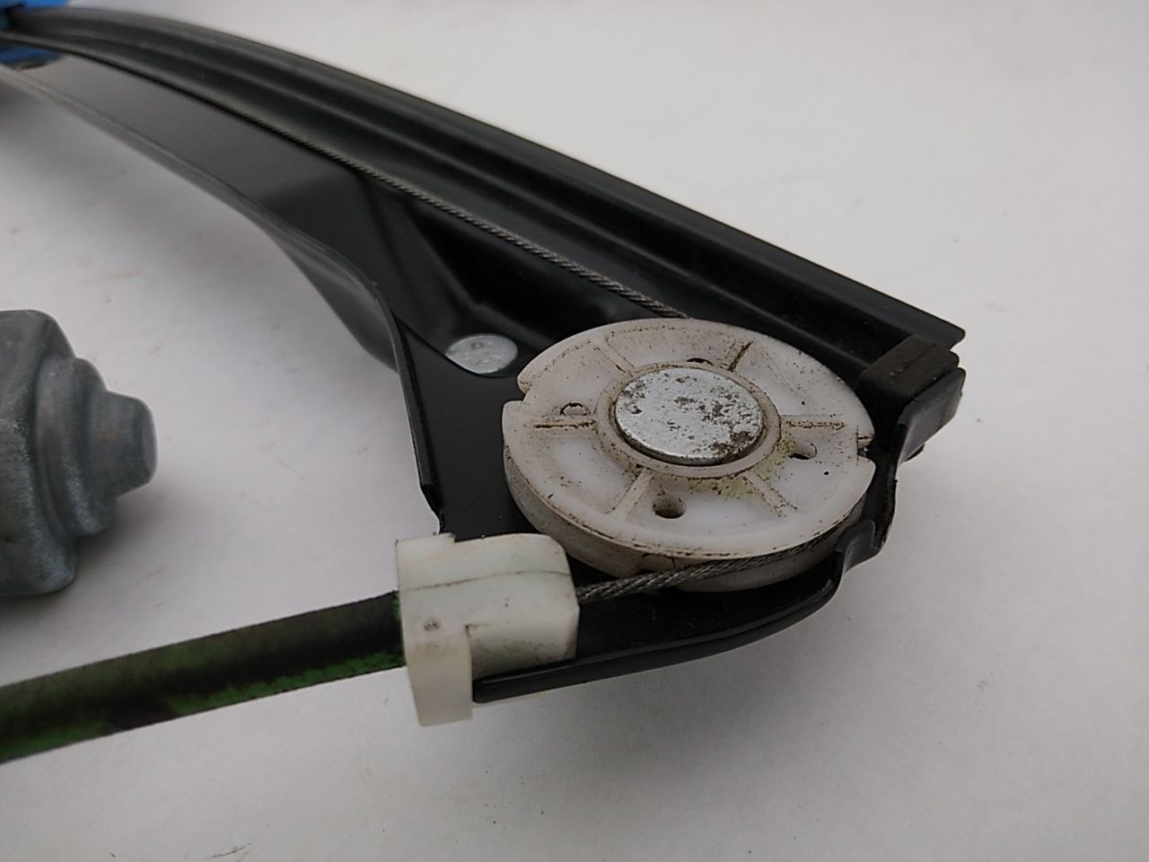 Saab 9-3 Driver Left Front Door Window Regulator