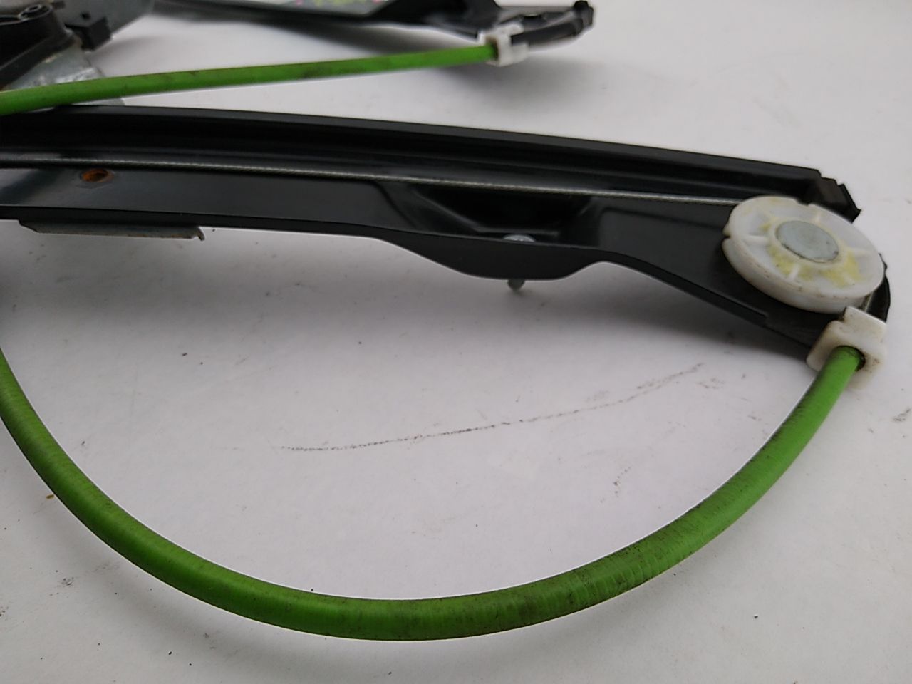 Saab 9-3 Passenger Right Front Door Window Regulator