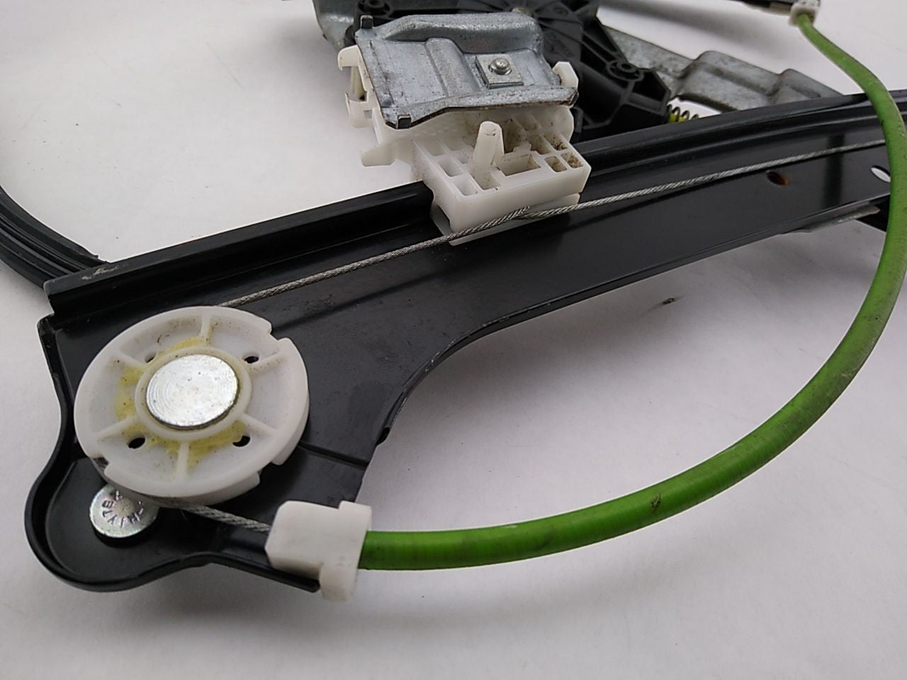 Saab 9-3 Passenger Right Front Door Window Regulator