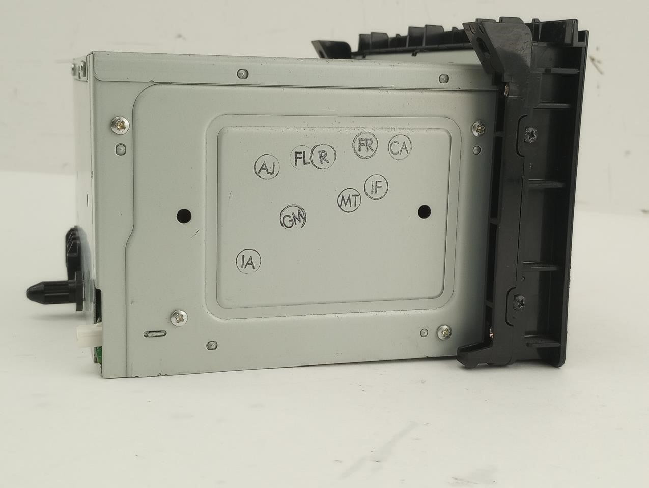 Saab 9-3 Six Disc CD AM FM Radio Head Unit